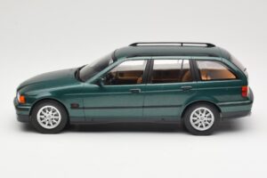 BMW 3 Series E36 Touring Green Metallic MCG 1:18 MCG18366 Druckguss — Bild 3 von 6