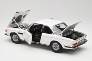 BMW 3.0 CSi E9 Weiß Minichamps 1:18 180029026 Druckguss — Bild 5 von 8