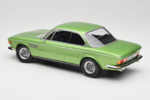 BMW 3.0 CSi E9 Green Metallic Minichamps 1:18 155028034 Druckguss — Bild 5 von 6
