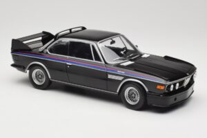 BMW 3.0 CSL E9 Schwarz Minichamps 1:18 155028134 Druckguss — Bild 4 von 6