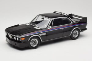 BMW 3.0 CSL E9 Schwarz Minichamps 1:18 155028134 Druckguss