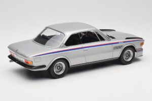 BMW 3.0 CSL E9 Polaris Silver Minichamps 1:18 155028135 Druckguss — Bild 2 von 6