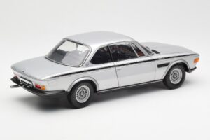 BMW 3.0 CSL E9 Silber Minichamps 1:18 180029020 Druckguss — Bild 3 von 8