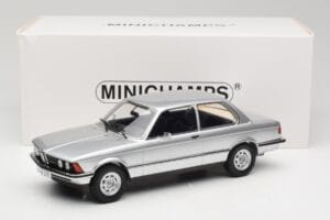 BMW 320 E21 Silber Minichamps 1:18 107024200 Resin — Bild 6 von 6