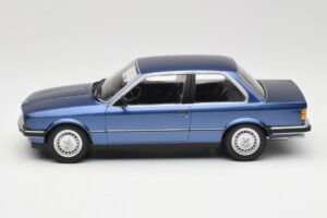 BMW 323i E30 Blue Metallic Minichamps 1:18 155026002 Druckguss — Bild 3 von 6