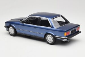 BMW 323i E30 Blue Metallic Minichamps 1:18 155026002 Druckguss — Bild 5 von 6