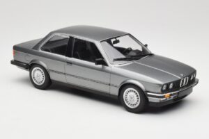 BMW 323i E30 Grey Metallic Minichamps 1:18 155026006 Druckguss — Bild 4 von 6