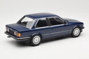 BMW 323i E30 Saturn Blue Minichamps 1:18 155026009 Druckguss — Bild 2 von 6