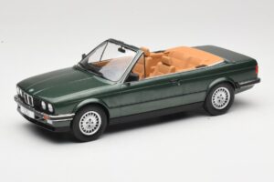 BMW 325i E30 Cabriolet Grün MCG 1:18 MCG18545 Druckguss