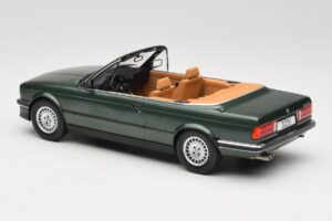 BMW 325i E30 Cabriolet Grün MCG 1:18 MCG18545 Druckguss — Bild 5 von 6