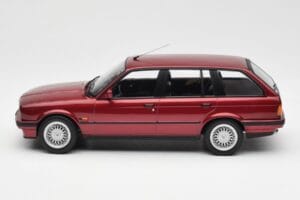 BMW 325i E30 Touring Rot Metallic Norev 1:18 183218 Druckguss — Bild 3 von 6