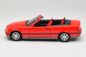 BMW 325i E36 Cabriolet Rot Maisto 1:18 50229 Druckguss — Bild 4 von 8