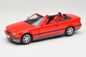 BMW 325i E36 Cabriolet Rot Maisto 1:18 50229 Druckguss
