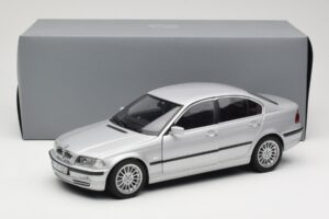 BMW 330i E46 Silber UT 1:18 80430302328 Druckguss — Bild 8 von 8