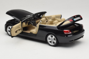 BMW 335i E93 Cabriolet Sapphire Black Kyosho 1:18 80430413375 Druckguss — Bild 5 von 10