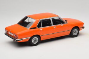 BMW 5 Series E12 Orange MCG 1:18 MCG18540 Druckguss — Bild 2 von 6