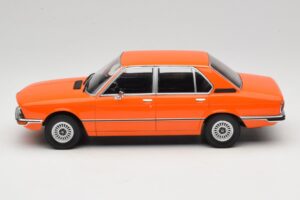 BMW 5 Series E12 Orange MCG 1:18 MCG18540 Druckguss — Bild 3 von 6