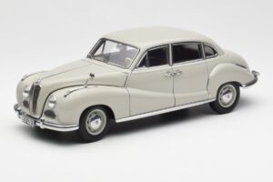 BMW 501 Cortina Grau AUTOart 1:18 80430393098 Druckguss