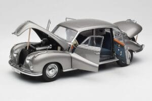 BMW 502 2.6 Luxus Silver Beige Metallic AUTOart 1:18 70591 Druckguss — Bild 2 von 8