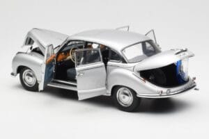 BMW 502 2.6 Luxus Super Silber AUTOart 1:18 70593 Druckguss — Bild 5 von 8