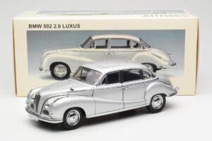 BMW 502 2.6 Luxus Super Silber AUTOart 1:18 70593 Druckguss — Bild 8 von 8