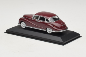 BMW 502 V8 Dunkelrot Minichamps 1:43 430022402 Druckguss — Bild 3 von 4