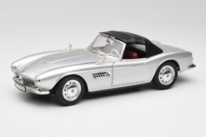 BMW 507 Silber Revell 1:18 9034 Druckguss