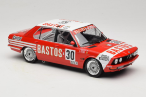 BMW 528i E28 #30 D. Quester / A. Hahne / E. Joosen 24 Hours of Spa Winner 1982 IXO 1:18 18RMC182A Druckguss — Bild 4 von 6