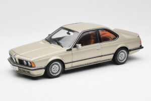 BMW 635 CSi E24 Bronzit Beige Metallic AUTOart 1:18 70523 Druckguss