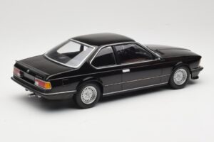 BMW 635 CSi E24 Black Metallic Minichamps 1:18 155028104 Druckguss — Bild 2 von 6