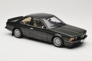 BMW 635 CSi E24 Malachit Green Metallic AUTOart 1:18 70522 Druckguss — Bild 6 von 8