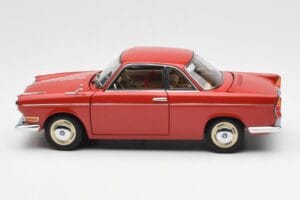 BMW 700 Sport Coupe Spanish Rot AUTOart 1:18 70652 Druckguss — Bild 4 von 8