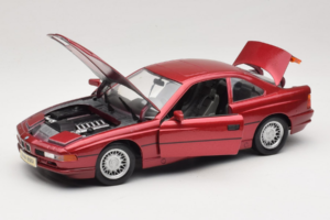 BMW 850i E31 Rot Tchibo 1:18 36157 Druckguss — Bild 2 von 8