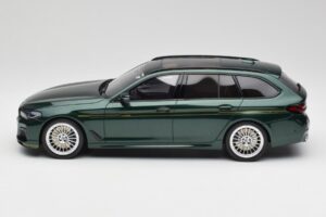 BMW Alpina B5 G31 Touring Grün GT Spirit 1:18 GT475 Resin — Bild 4 von 5