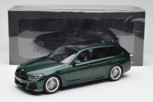 BMW Alpina B5 G31 Touring Grün GT Spirit 1:18 GT475 Resin — Bild 5 von 5