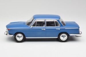 BMW 2000 Tilux E120 Caribe Blau MCG 1:18 MCG18291 Druckguss — Bild 3 von 6