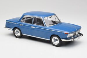 BMW 2000 Tilux E120 Caribe Blau MCG 1:18 MCG18291 Druckguss — Bild 4 von 6