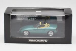 BMW Z1 E30 Britisches Renngrün Minichamps 1:43 400020100 Druckguss — Bild 4 von 4