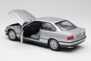 BMW 3 Series E36 Coupe Silber UT Models 1:18 180023321 Druckguss — Bild 5 von 8
