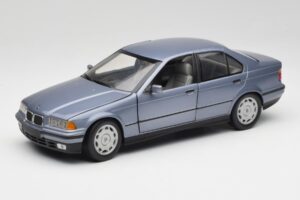 BMW 3-Series E36 Avus Blau UT Models 1:18 180023300 Druckguss