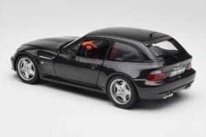 BMW Z3 E36 M Coupe Cosmos Schwarz UT Models 1:18 80439422193 Druckguss — Bild 7 von 8