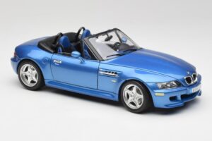 BMW Z3 E36 M Roadster Estoril Blue Bburago 1:18 3349-M1 Druckguss — Bild 6 von 8