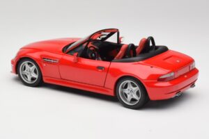 BMW Z3 E36 M Roadster Imola Rot UT Models 1:18 20411 Druckguss — Bild 7 von 8