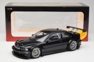 BMW M3 GTR E46 Plain Body Jet Schwarz AUTOart 1:18 80447 Druckguss — Bild 6 von 6
