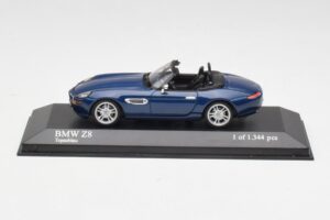 BMW Z8 E52 Topas Blau Minichamps 1:43 431028740 Druckguss