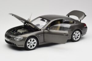 BMW 6 E63 Coupe Hellbronze Kyosho 1:18 80430153283 Druckguss — Bild 2 von 8