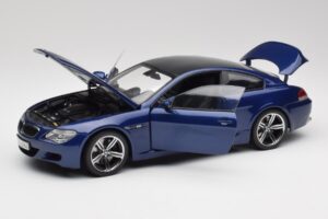 BMW M6 E63 Blau Kyosho 1:18 80430413351 Druckguss — Bild 2 von 8