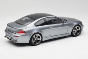 BMW M6 E63 Silver Grau Kyosho 1:18 08703GR Druckguss — Bild 3 von 8