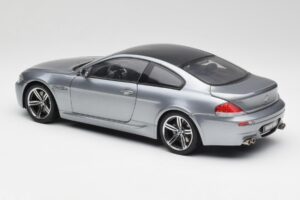 BMW M6 E63 Silver Grau Kyosho 1:18 08703GR Druckguss — Bild 7 von 8
