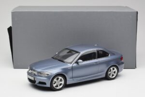 BMW 1 E82 Coupe Blau Kyosho 1:18 80430427065 Druckguss — Bild 8 von 8
